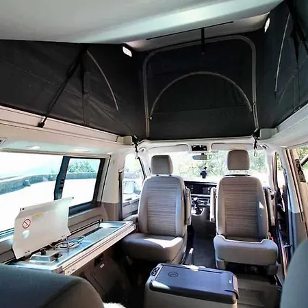 Rent Campervans Keflavik Room photo